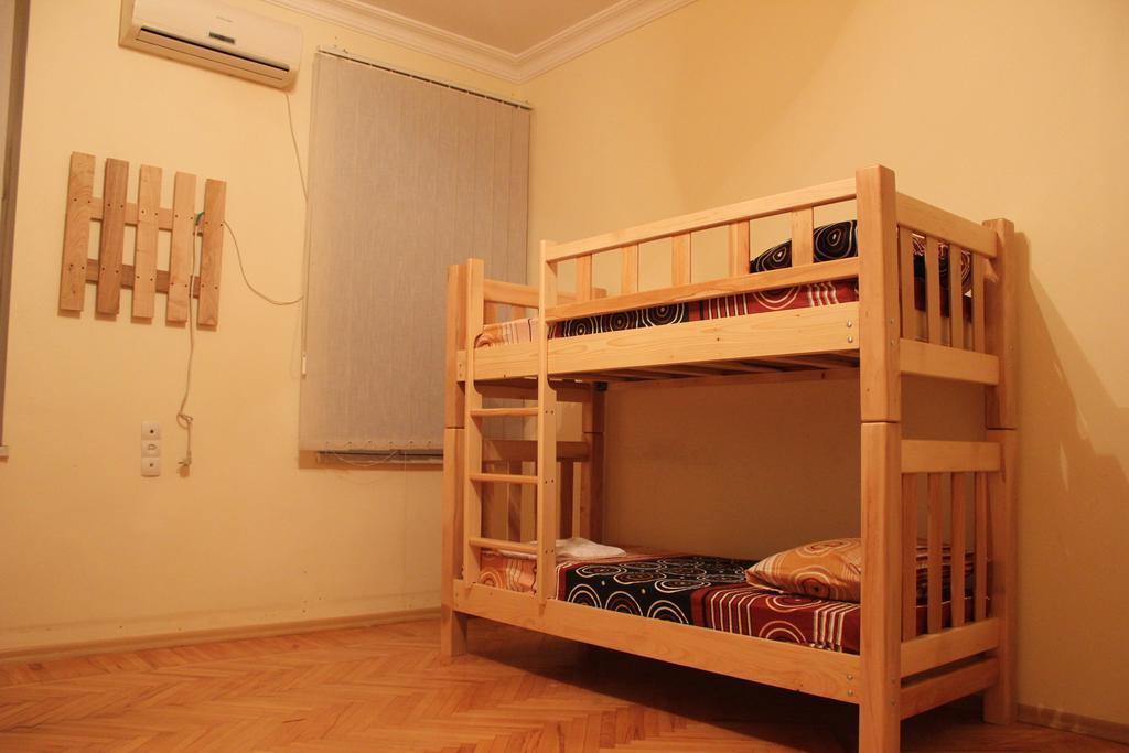 Hostel Bude Kutaisi Habitación foto