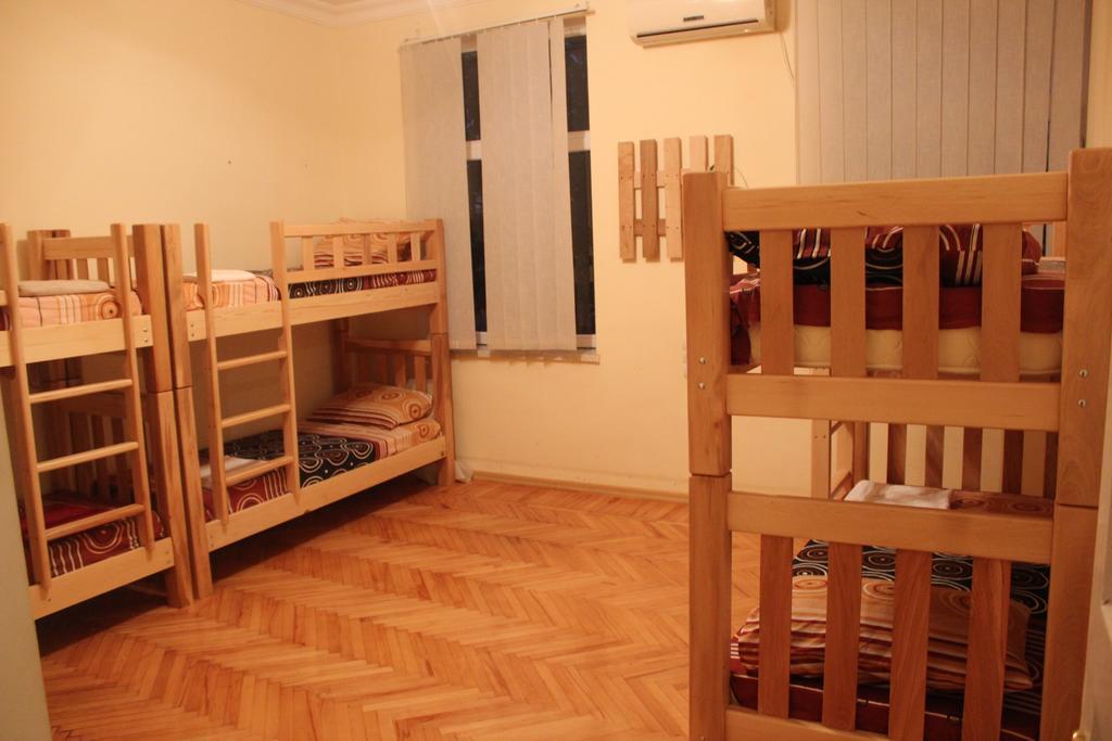 Hostel Bude Kutaisi Habitación foto